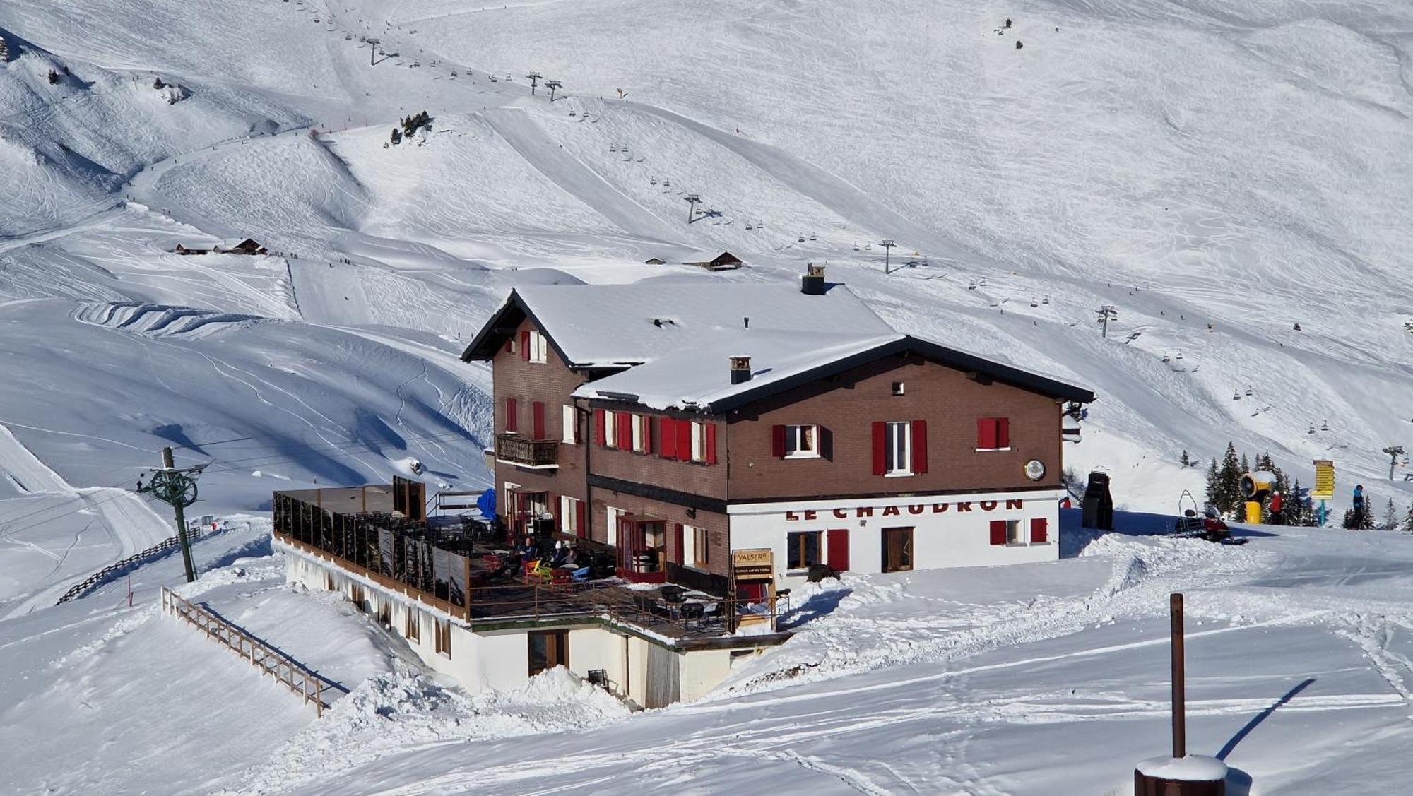 Hotel Le Chaudron Ski In Ski Out تشامبري المظهر الخارجي الصورة
